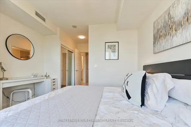 Additional image 10 of 68 Canterbury Pl Unit 1909