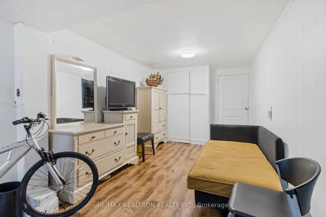 Additional image 40 of 76 Ruthmar Cres