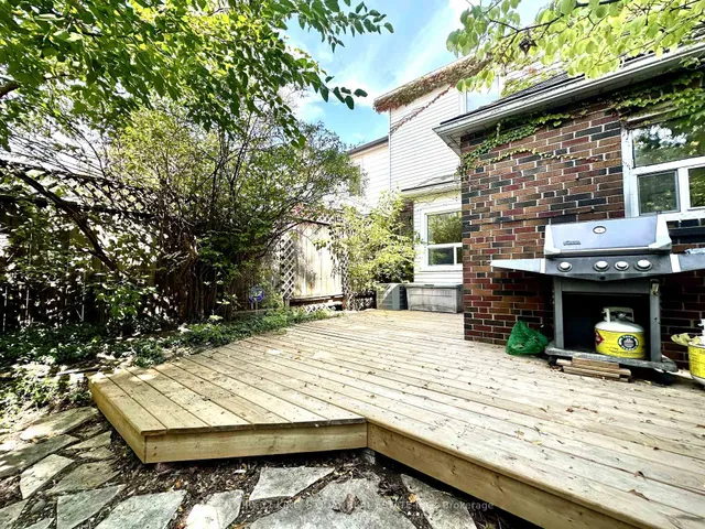 Additional image 19 of 24 Woodmount Ave