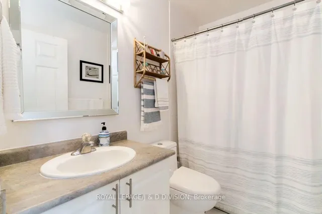 Additional image 14 of 195 Merton St Unit 111