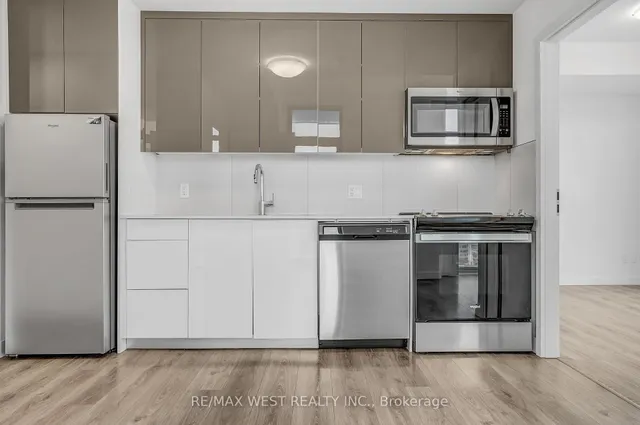 Additional image 6 of 60 Frederick St Unit 1409