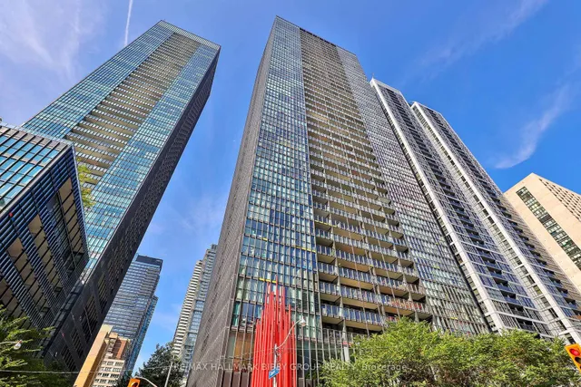 Additional image 34 of 110 Charles St Unit 2904