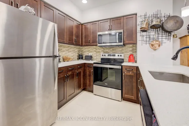 Additional image 8 of 399 Queen St Unit 417