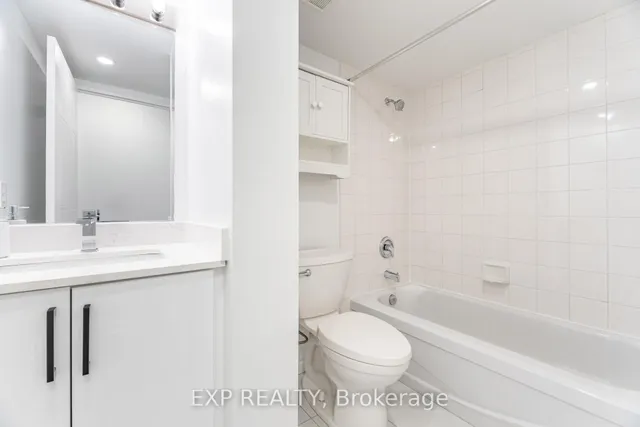 Additional image 32 of 2550 Lawrence Ave Unit 1202