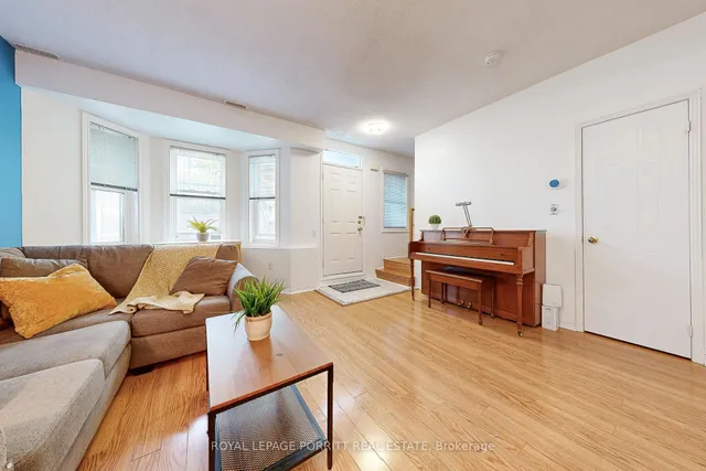 Additional image 9 of 760 Lawrence Ave Unit 174