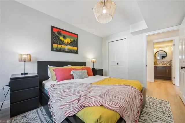 Additional image 32 of 264 Grey Fox Dr