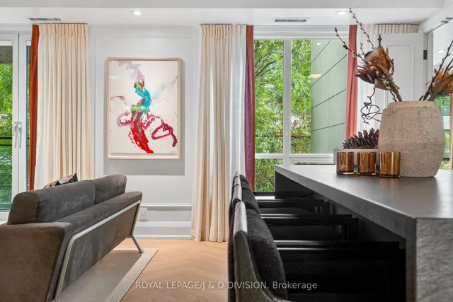 Additional image 8 of 20 Scrivener Sq Unit 301