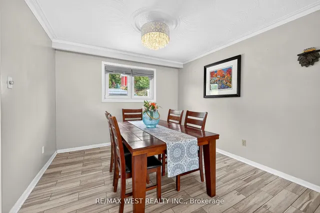 Additional image 9 of 54 Barker Ave