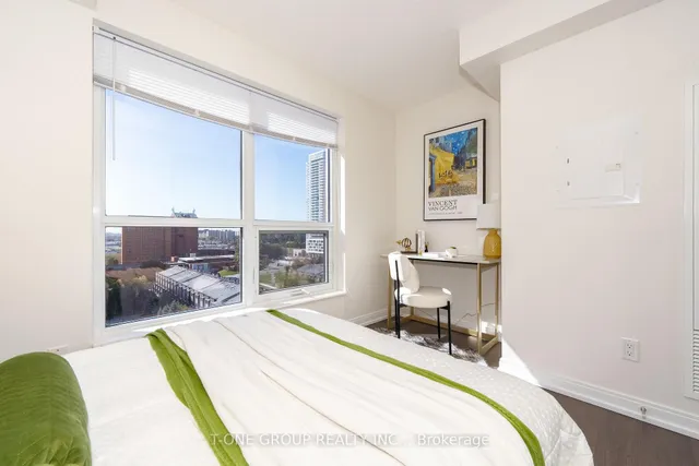 Additional image 17 of 255 Village Green Sq Unit 1003