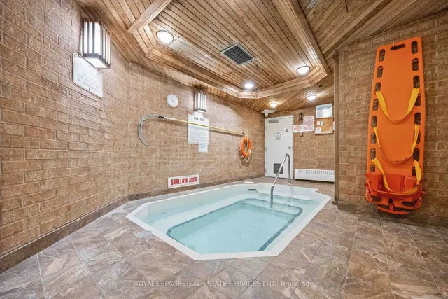 Additional image 31 of 3845 Lakeshore Blvd Unit 1410