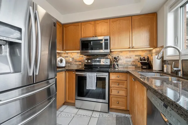 Additional image 16 of 47 Tarragona Blvd