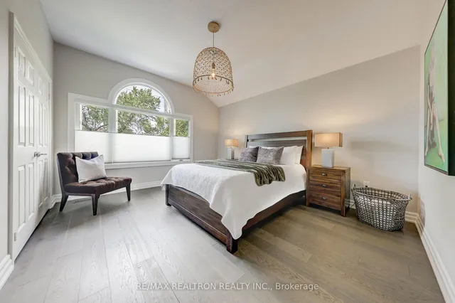 Additional image 17 of 535 Brookdale Ave