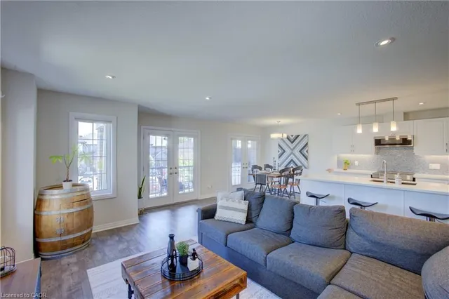 Additional image 20 of 115 South Creek Dr Unit 4A