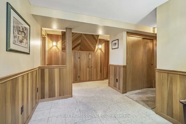 Additional image 24 of 6 Joshua Ave