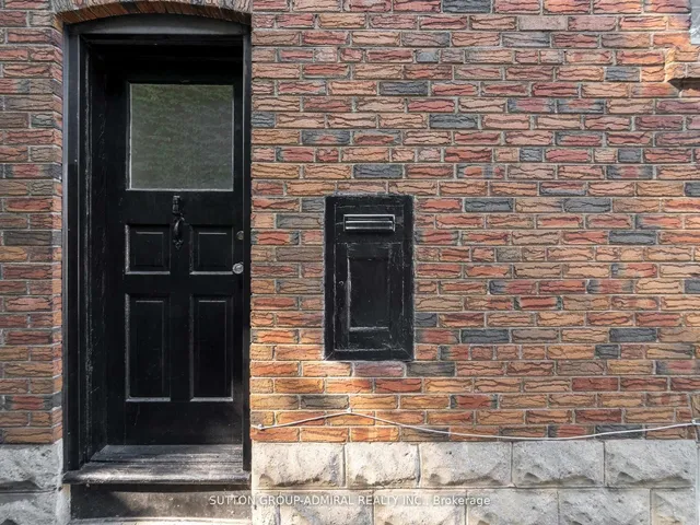 Additional image 25 of 4 Don Mills Rd