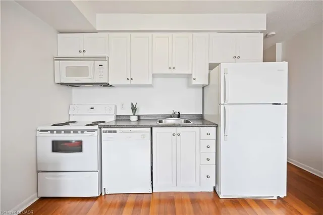 Additional image 21 of 2464 Weston Rd Unit 505