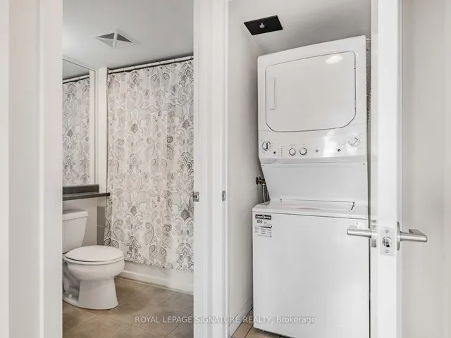 Additional image 22 of 231 Fort York Blvd Unit 610