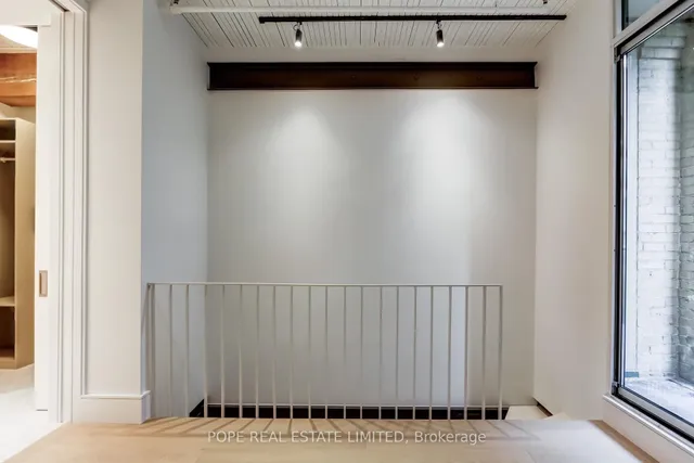 Additional image 28 of 781 King St Unit 211