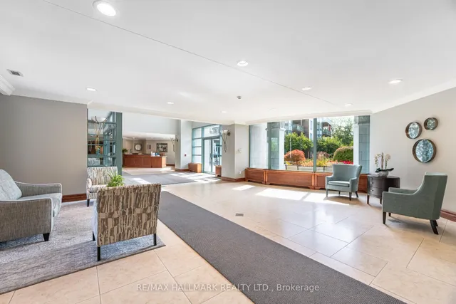 Additional image 8 of 9 Boardwalk Dr Unit PH5