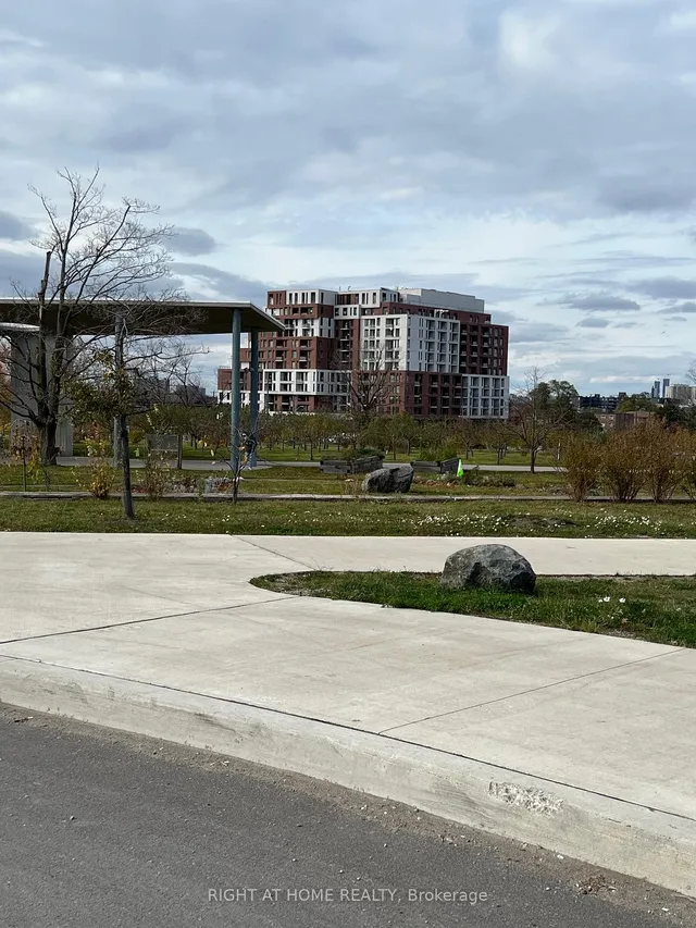 Additional image 19 of 11 Maryport Ave Unit 218