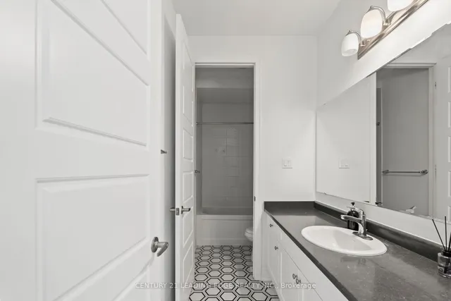 Additional image 35 of 43 William Nador St