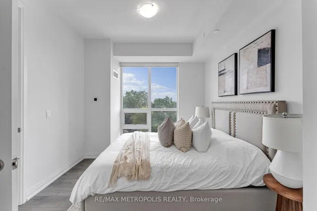 Additional image 22 of 10 Meadowglen Pl Unit 403