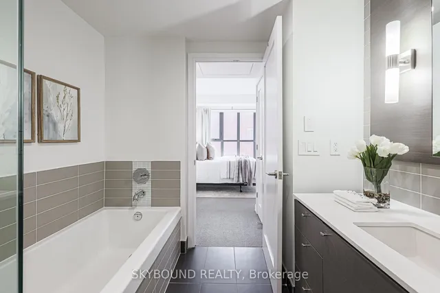 Additional image 26 of 55 Front St Unit 323