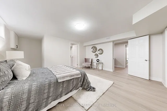 Additional image 42 of 17 Oldborough Circ