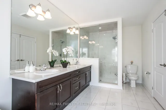 Additional image 32 of 232 Shady Glen Cres