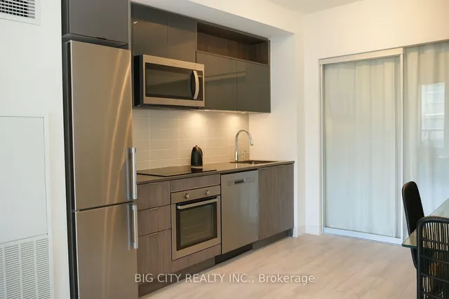 Additional image 7 of 60 Princess St Unit 716