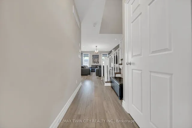 Additional image 16 of 536 Landgren Crt
