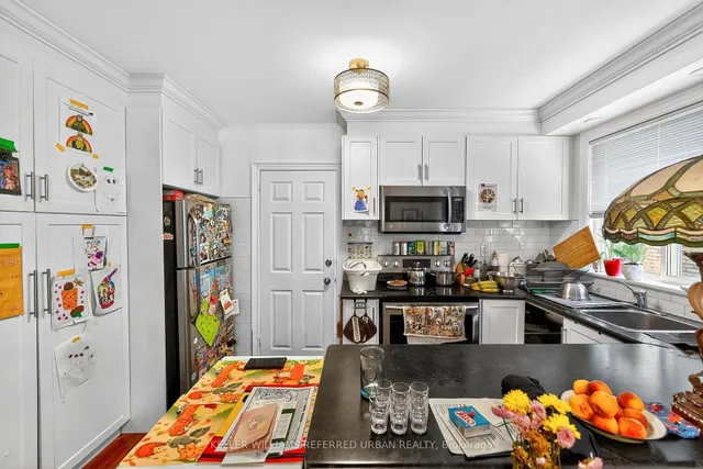 Additional image 33 of 93 Northcliffe Blvd