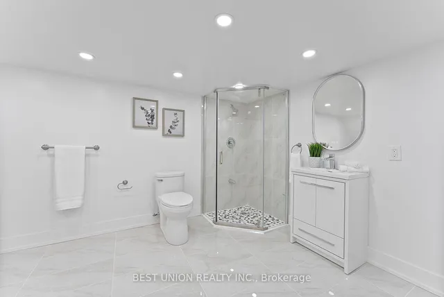 Additional image 29 of 898 Greenwood Ave