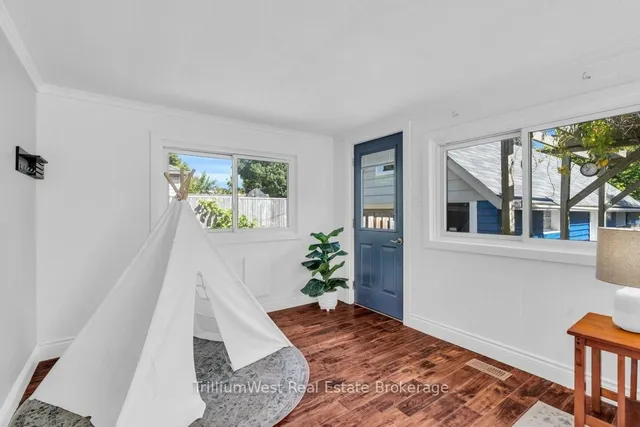 Additional image 18 of 18 St. Clair Ave