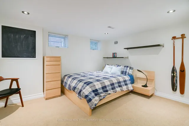 Additional image 31 of 289 Glengrove Ave