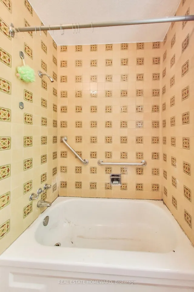 Additional image 15 of 248 Cottingham St