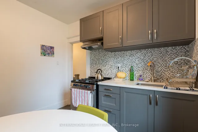 Additional image 17 of 1273 Lansdowne Ave