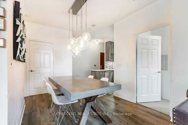 Additional image 20 of 35 Balmuto St Unit 701