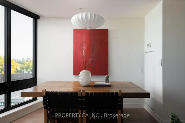 Additional image 7 of 1239 Dundas St Unit 507