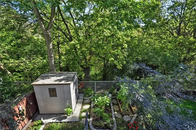 Additional image 35 of 8 Brandy Cres