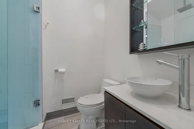 Additional image 32 of 1717B Bathurst St