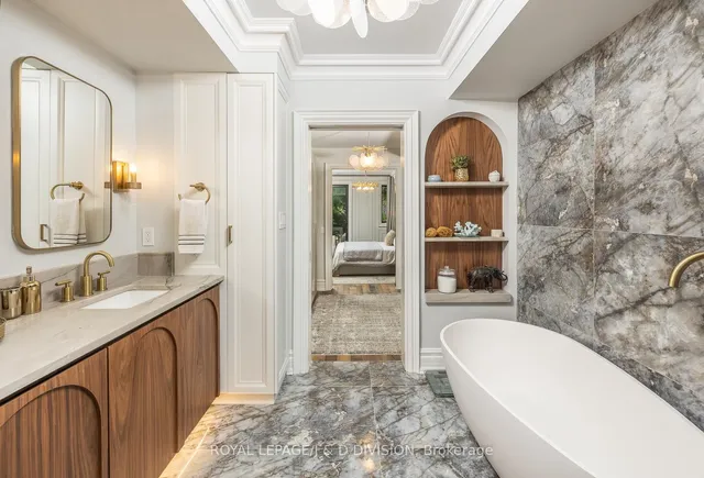 Additional image 25 of 40 Bernard Ave