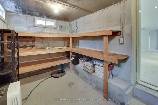 Additional image 37 of 163 Maplewood Ave