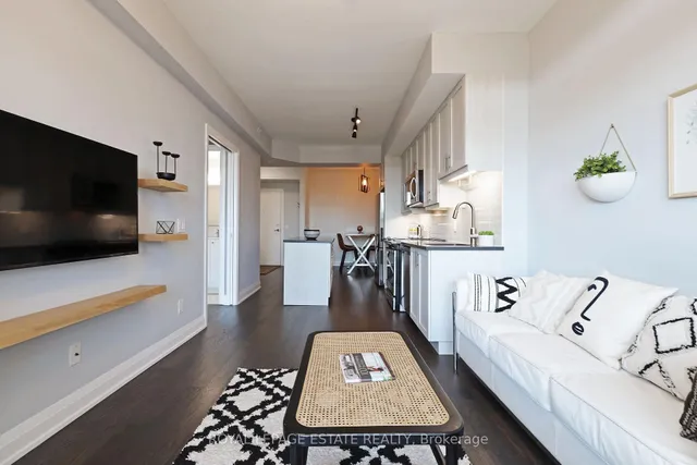 Additional image 19 of 3655 Kingston Rd Unit 601