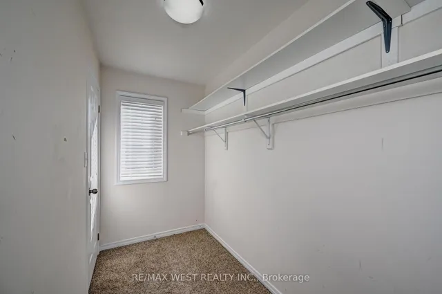 Additional image 29 of 21 Machado St