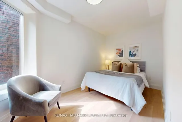 Additional image 15 of 51 Withrow Ave