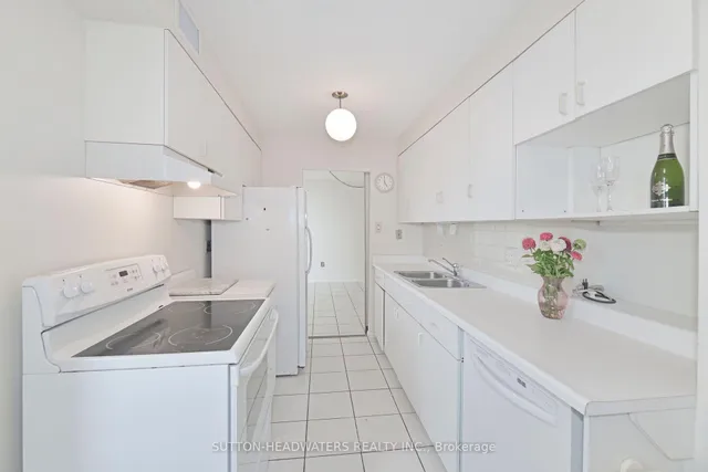 Additional image 15 of 5 Old Sheppard Ave Unit 2306