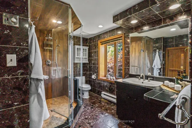 Additional image 29 of 50 Skyview Cres