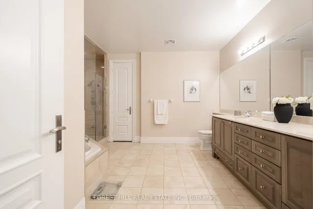 Additional image 18 of 20 Bloorview Pl Unit Ph1900