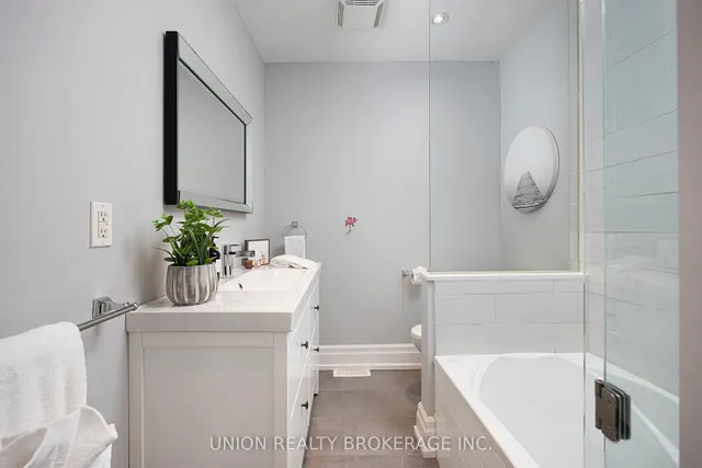 Additional image 27 of 10 Selwood Ave